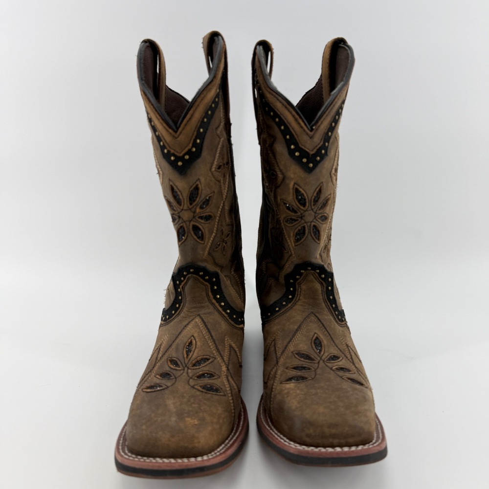 Laredo 5844 Womens Bouquet Square Toe Western Boot Honey Leather Studded 8 M - Picture 2 of 16